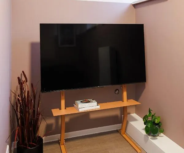 Poha House Buechel Apartament Akwizgran